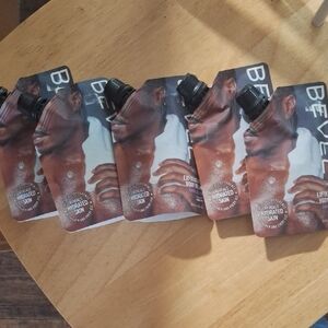 Bevel Hydrating Body Lotion Packets